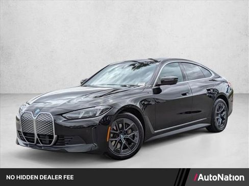 Used 2025 BMW i4 eDrive40 RWD image 1