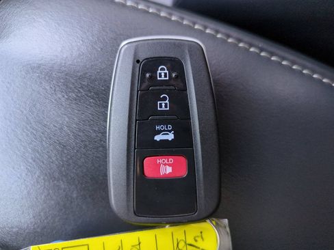 Used 2019 Toyota Corolla XSE FWD image 27