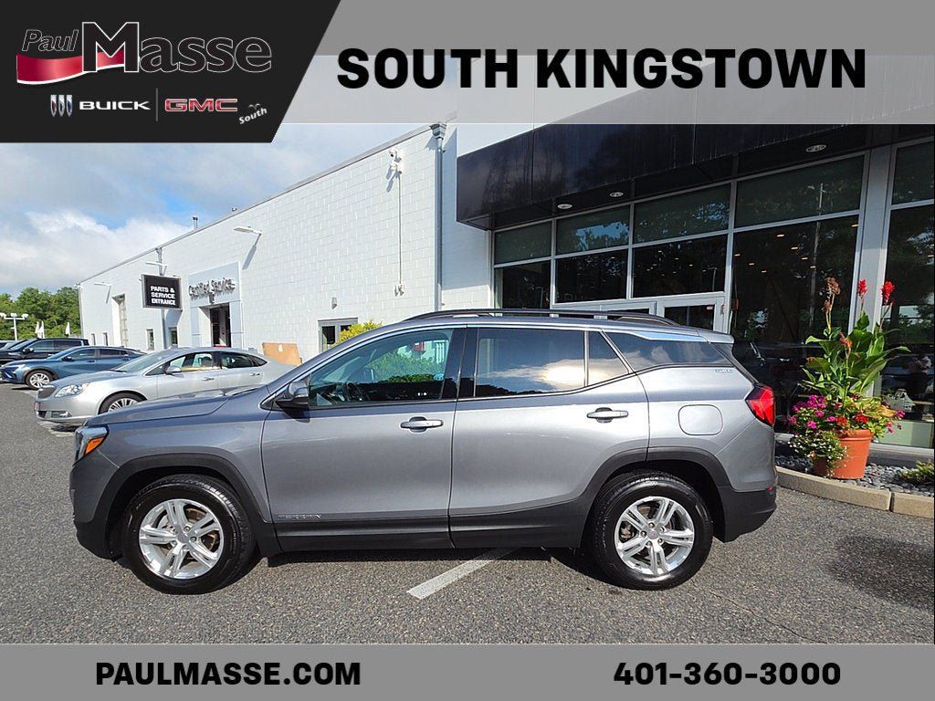 Certified 2020 GMC Terrain SLE w/ Driver Convenience Package AWD/4WD image 9