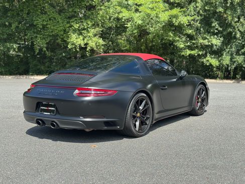 Used 2017 Porsche 911 Targa 4 GTS AWD/4WD image 12