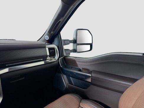 Used 2021 Ford F150 King Ranch image 24