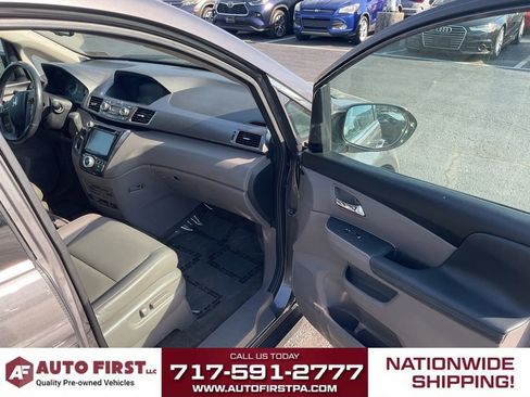 Used 2015 Honda Odyssey Touring Elite image 15