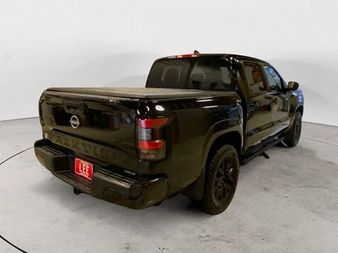 Certified 2023 Nissan Frontier SV w/ Midnight Edition Package image 5