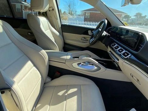 Used 2020 Mercedes-Benz GLE 350 4MATIC w/ Premium Package image 24