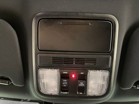 Used 2026 Honda Odyssey Sport-L image 29