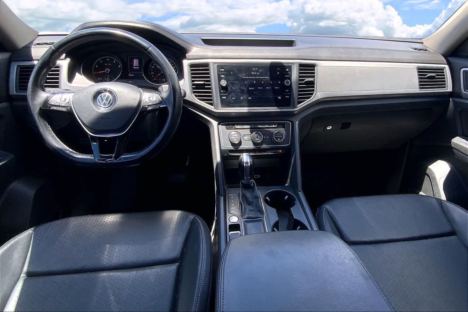 Used 2019 Volkswagen Atlas SE w/ Towing Package FWD image 10