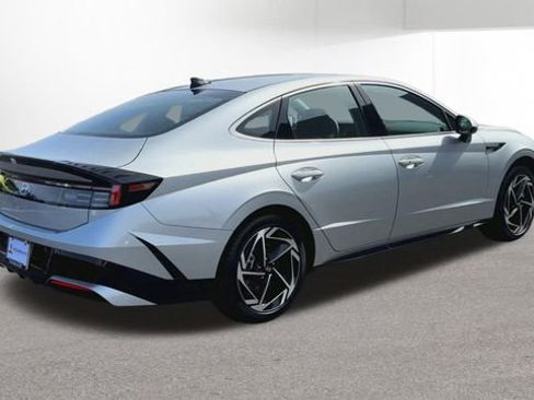 New 2026 Hyundai Sonata SEL image 9