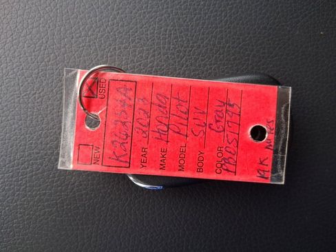 Used 2023 Honda Pilot Elite image 13