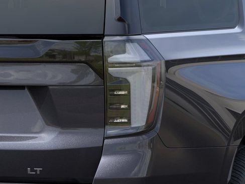 New 2026 Chevrolet Suburban LT w/ Comfort Package RWD image 11