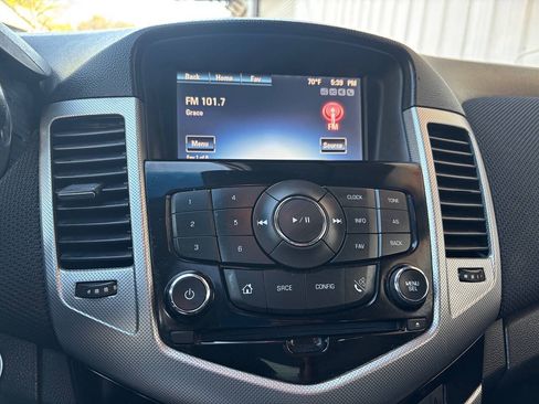 Used 2015 Chevrolet Cruze LTZ w/ Sun, Sound and Sport Package FWD image 18