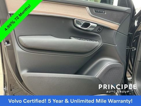 Certified 2025 Volvo XC90 B5 Plus image 24