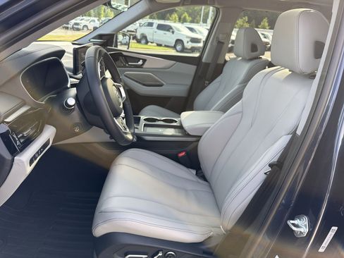 Certified 2026 Acura MDX FWD w/ Technology Package image 50