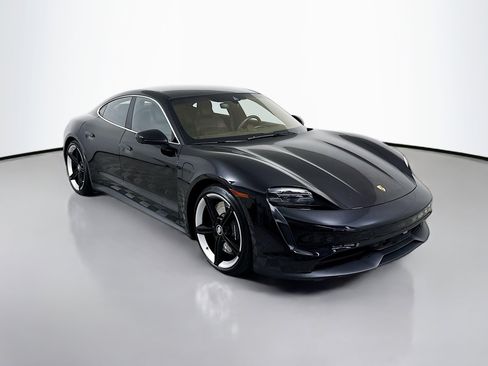 Certified 2020 Porsche Taycan 4S image 7