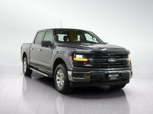 Used 2025 Ford F150 XLT w/ Equipment Group 301A Standard AWD/4WD image 8