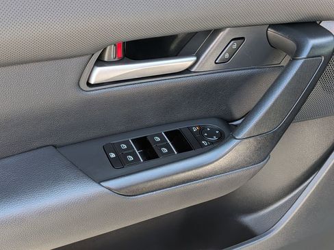 Used 2025 MAZDA CX-50 AWD 2.5 S w/ Premium Package image 13