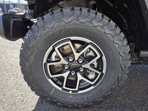 New 2026 Jeep Wrangler Unlimited Rubicon image 21