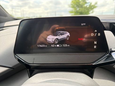 Certified 2023 Volkswagen ID.4 Pro S AWD/4WD image 18