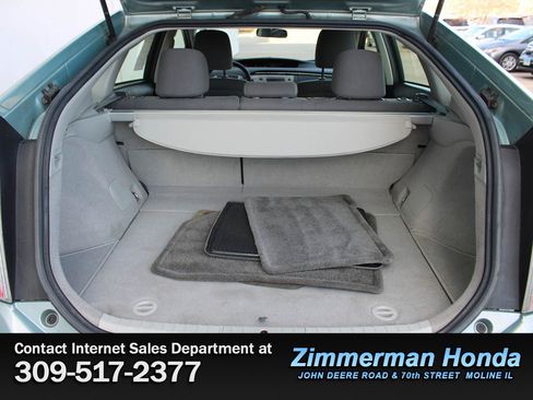 Used 2013 Toyota Prius image 6