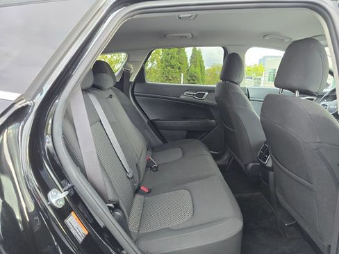 Certified 2023 Kia Sportage LX AWD/4WD image 13