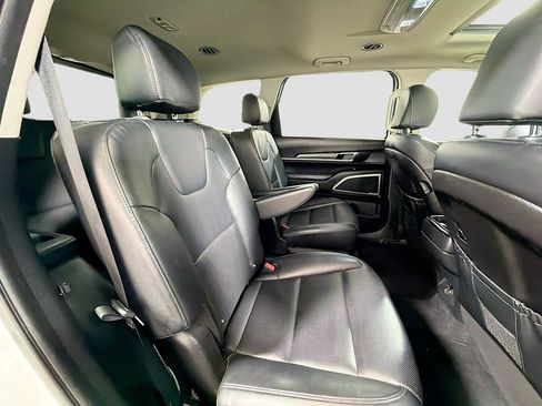 Used 2021 Kia Telluride S AWD/4WD image 29