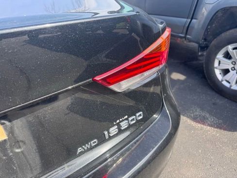 Used 2018 Lexus IS 300 AWD w/ Comfort Package image 12