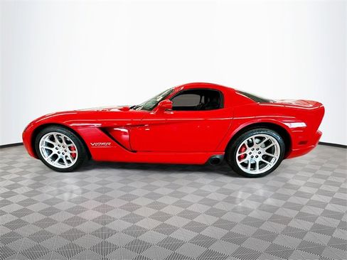 Used 2006 Dodge Viper SRT-10 image 4