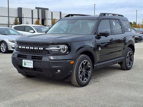 New 2025 Ford Bronco Sport Outer Banks w/ Outer Banks Tech Package+ image 1