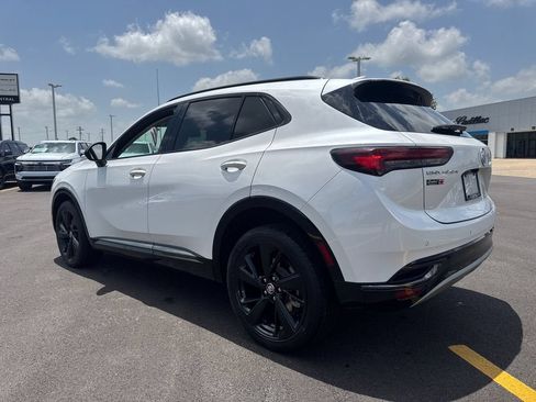 Used 2023 Buick Envision Preferred FWD image 4
