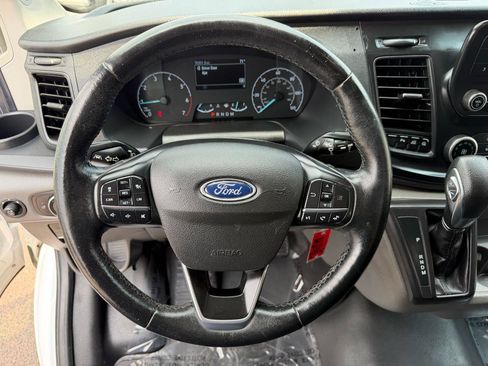Used 2021 Ford Transit 250 Low Roof RWD image 15