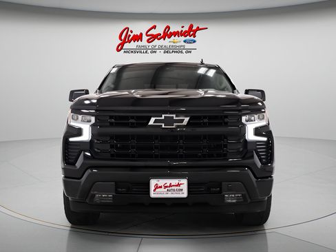 Used 2025 Chevrolet Silverado 1500 RST w/ LPO, Utility Wall Package AWD/4WD image 2