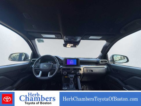 Used 2024 Toyota Tacoma SR5 AWD/4WD image 5