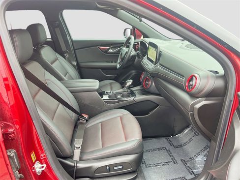 Used 2024 Chevrolet Blazer RS image 29