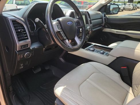 Used 2020 Ford Expedition Platinum AWD/4WD image 24