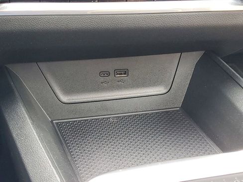 Used 2025 Chevrolet Equinox ACTIV w/ Safety and Technology Package AWD/4WD image 19