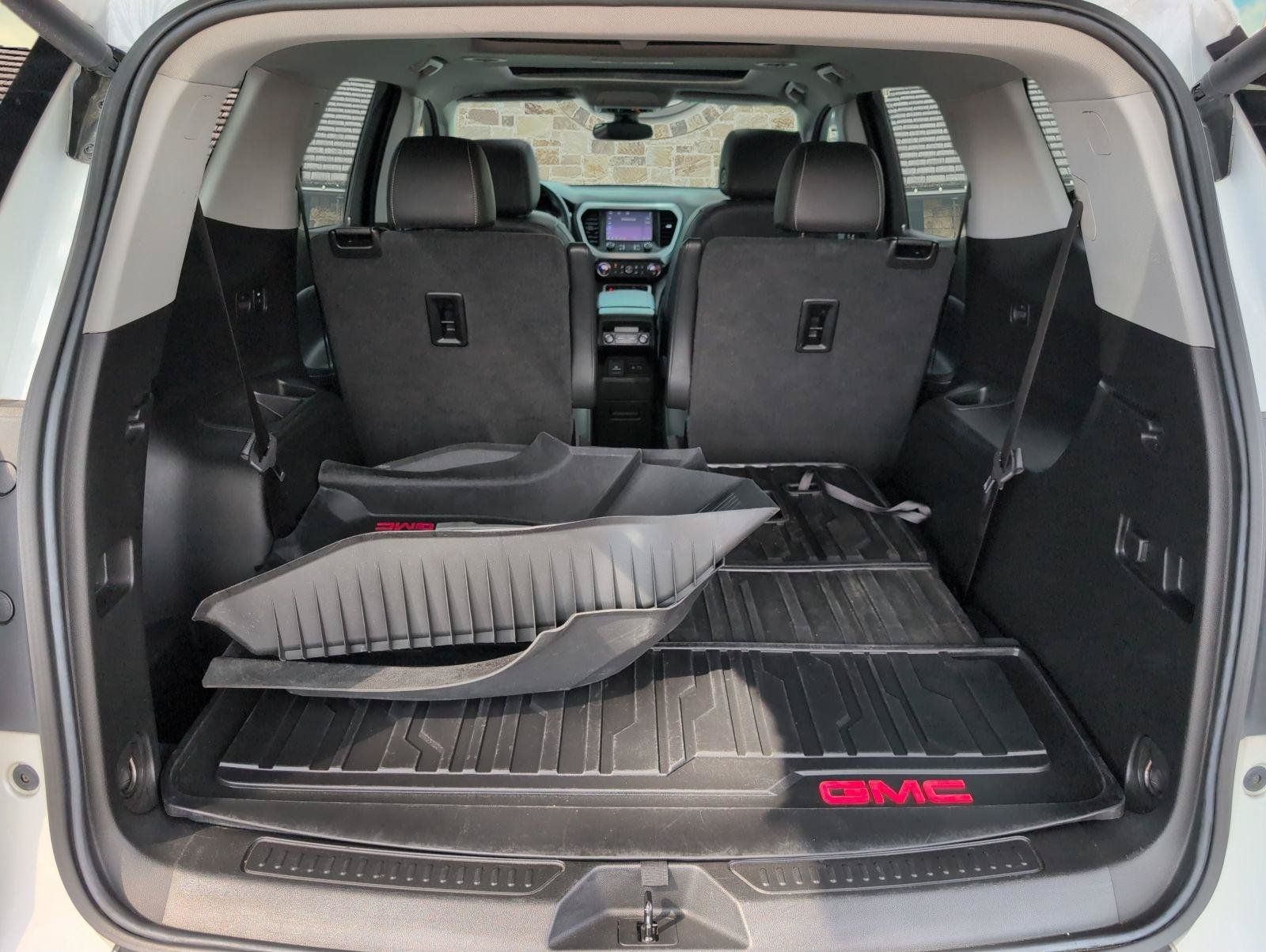 Used 2023 GMC Acadia SLT w/ Elevation Edition FWD image 19