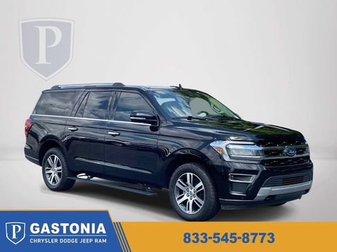 Used 2023 Ford Expedition Max Limited AWD/4WD image 1