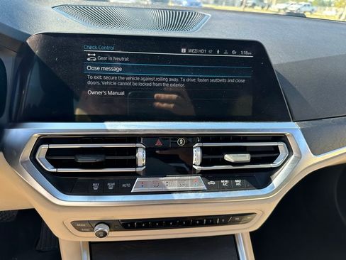 Used 2022 BMW 330e w/ Driving Assistance Package image 30