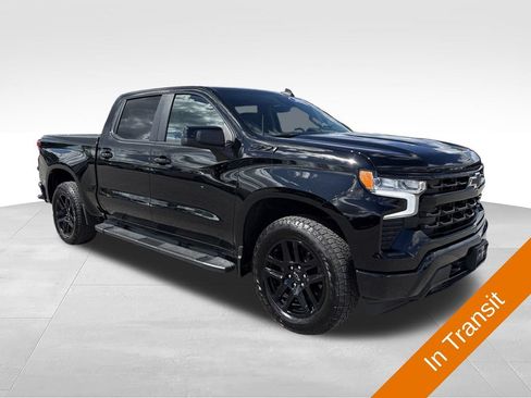 Used 2025 Chevrolet Silverado 1500 RST w/ Convenience Package II AWD/4WD image 4