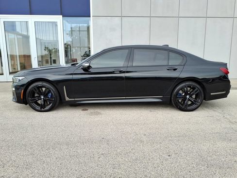Used 2020 BMW M760i xDrive w/ Luxury Rear Seating Package AWD/4WD image 3