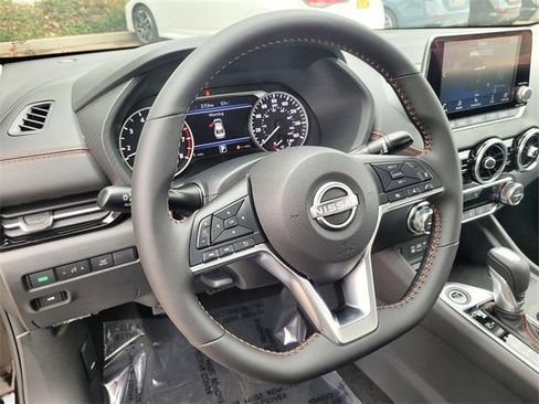 New 2025 Nissan Sentra SR image 6