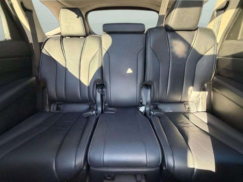Used 2023 Acura MDX FWD w/ Technology Package image 39