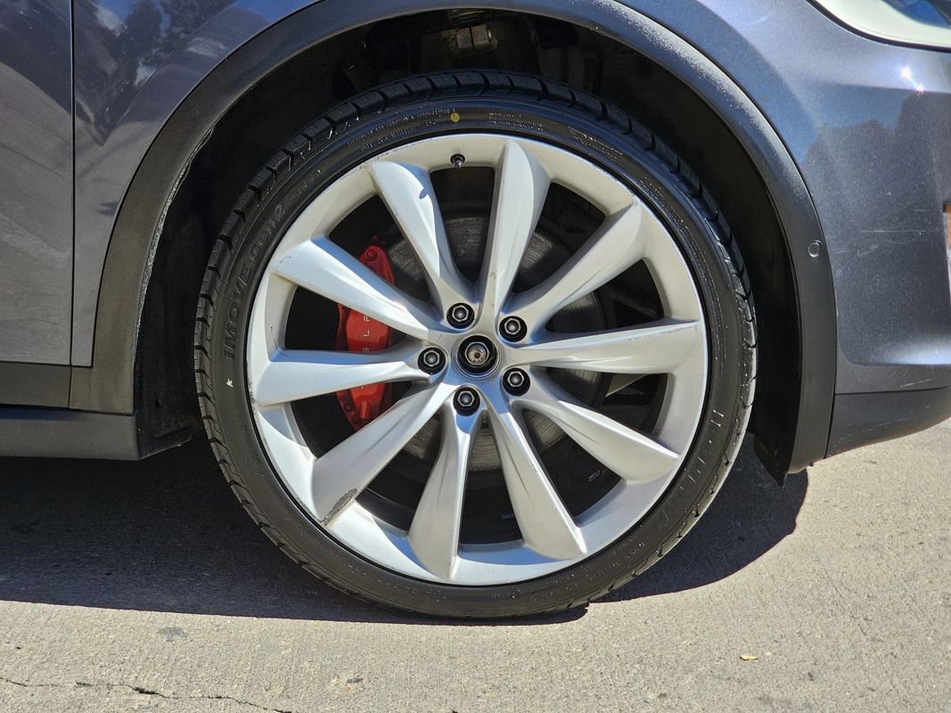 Used 2020 Tesla Model X Performance AWD/4WD image 35