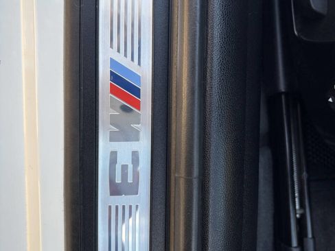 Used 2011 BMW M3 Coupe image 23