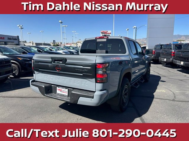 Used 2025 Nissan Frontier PRO-4X AWD/4WD image 11