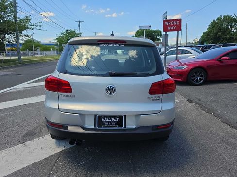 Used 2013 Volkswagen Tiguan S AWD/4WD image 6