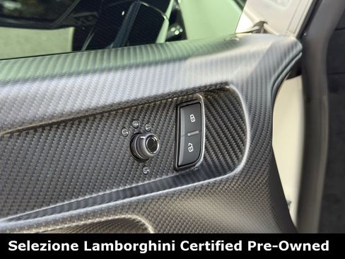 Used 2023 Lamborghini Huracan STO image 32