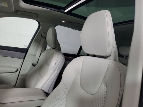 Used 2026 Volvo XC90 B6 Ultra AWD/4WD image 23