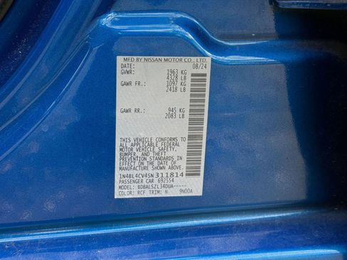 Used 2025 Nissan Altima 2.5 SR image 23