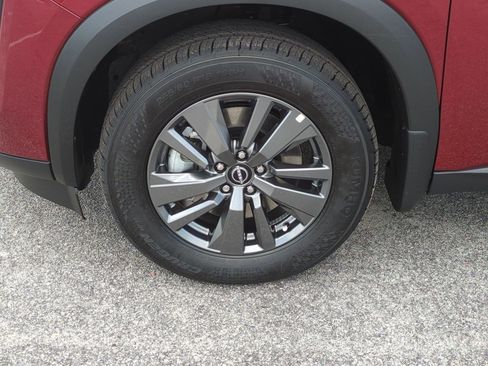 New 2026 Nissan Pathfinder SV FWD image 11