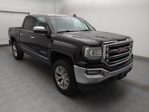 Used 2018 GMC Sierra 1500 SLT w/ SLT Premium Package image 13